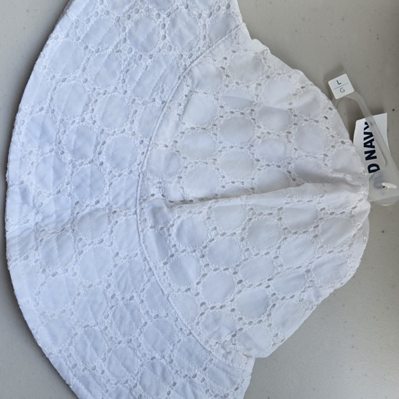 Old Navy White Eyelet Kids Hat - Picture 8 of 8